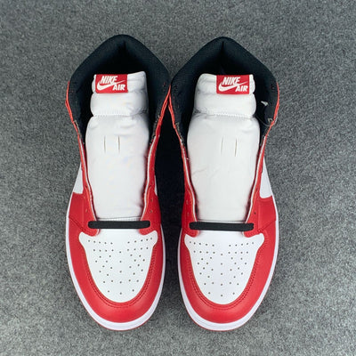 Air Jordan 1 Retro High OG 'Chicago' 2015