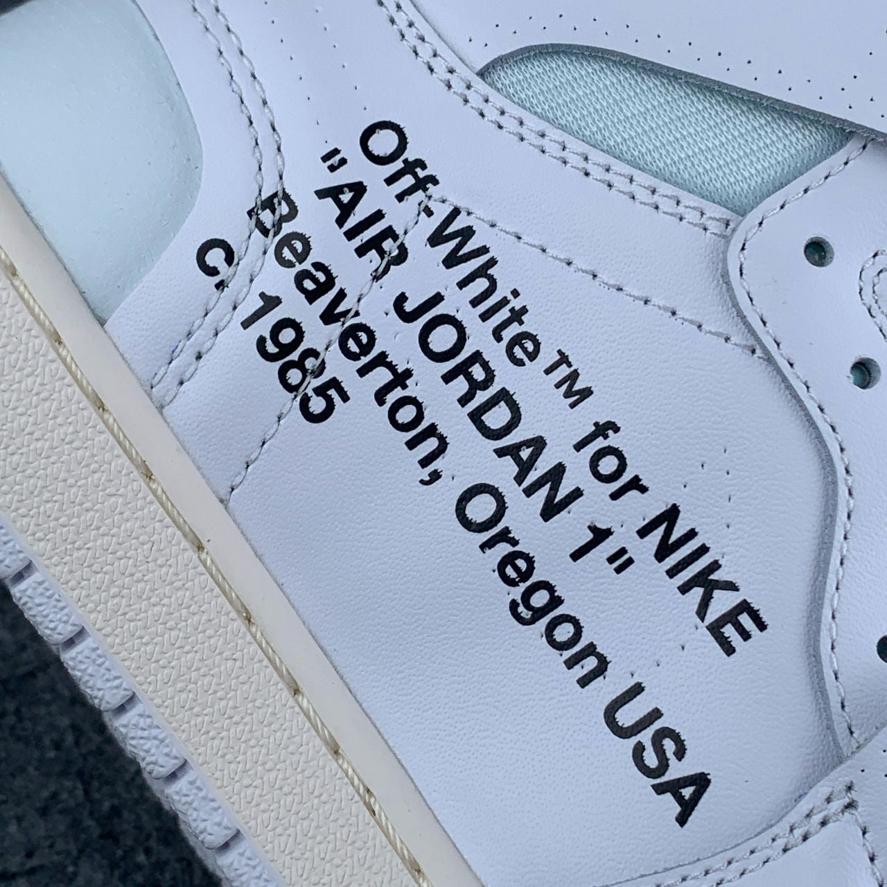 Off-White x Air Jordan 1 Retro High OG 'White' 2018