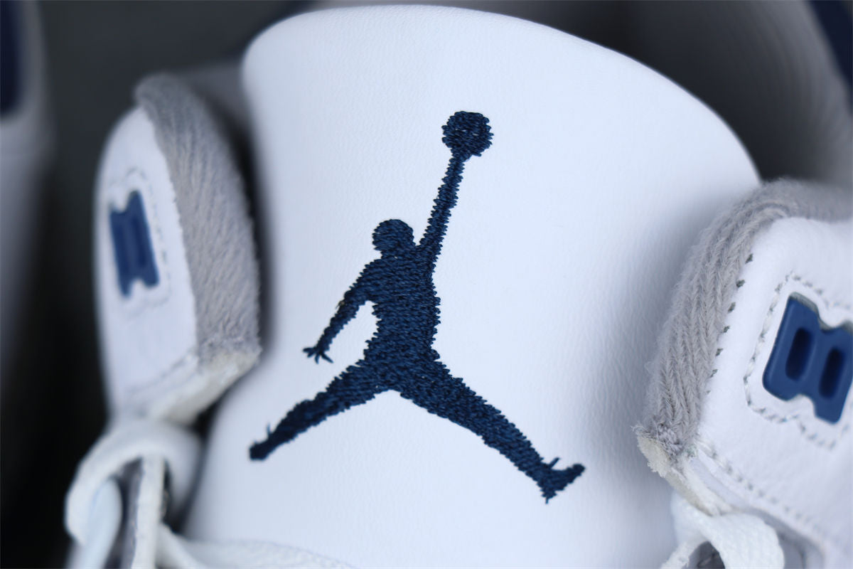 Air Jordan 3 Retro 'Midnight Navy'