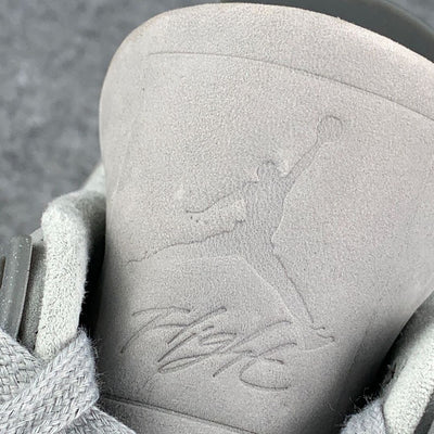 Air Jordan 4 Retro SE 'Wet Cement'