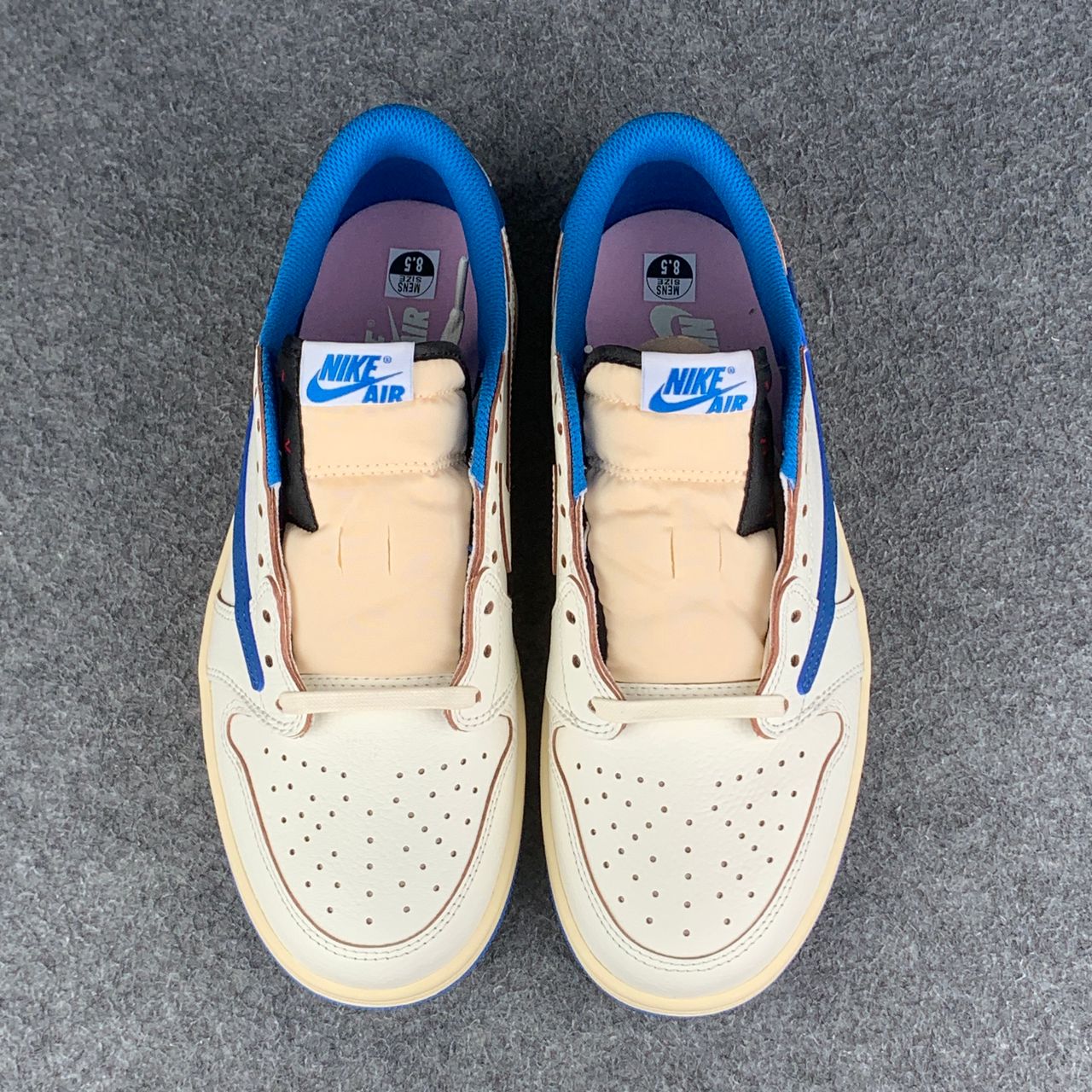 (Early Look) Fragment Design x Travis Scott x Air Jordan 1 Retro Low