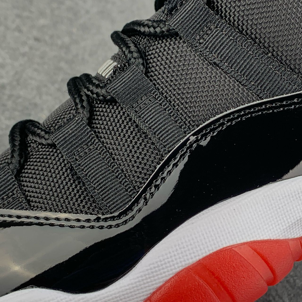 Air Jordan 11 Retro Low 'Bred' 2015