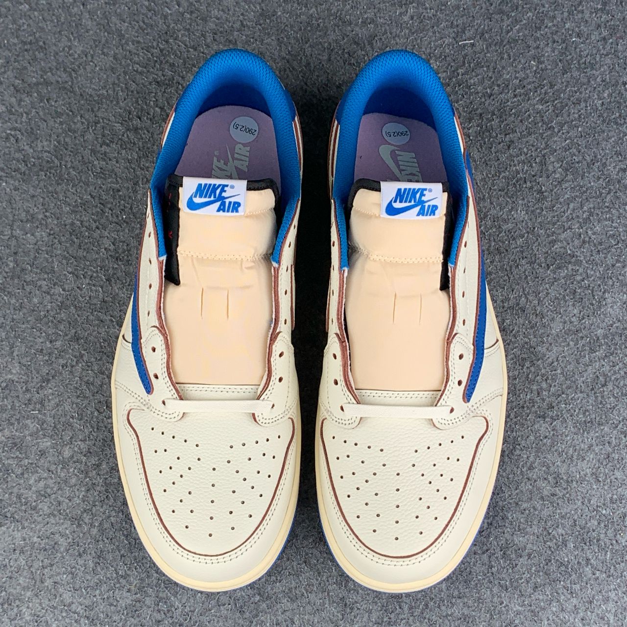 (Early Batch) Fragment Design x Travis Scott x Air Jordan 1 Retro Low