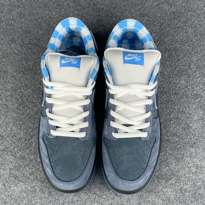 NIKE DUNK SB LOW BLUE LOBSTER