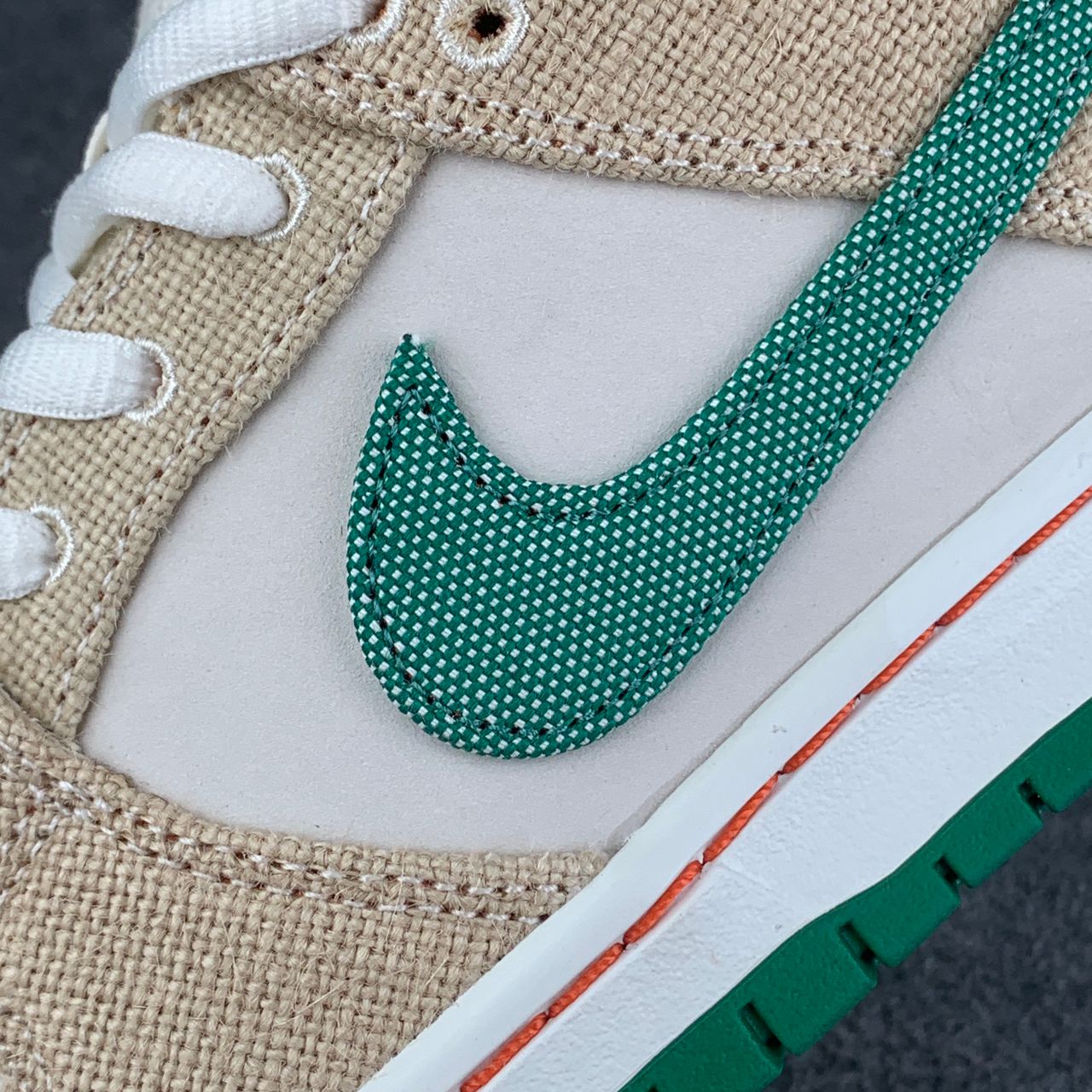 Jarritos x Dunk Low SB