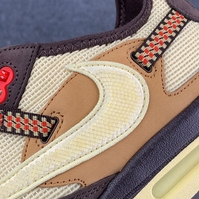 Travis Scott x Air Max 1 'Wheat'