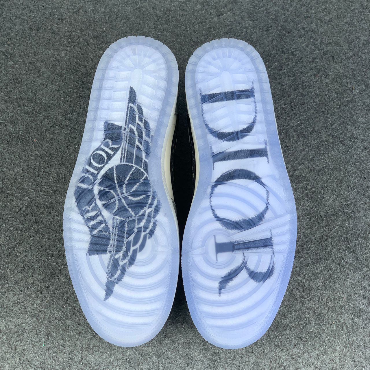 Dior x Air Jordan 1 Low