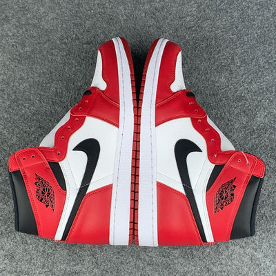 Air Jordan 1 Retro High OG 'Chicago' 2015