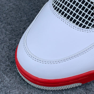 Air Jordan 4 Retro OG 'Fire Red' 2020