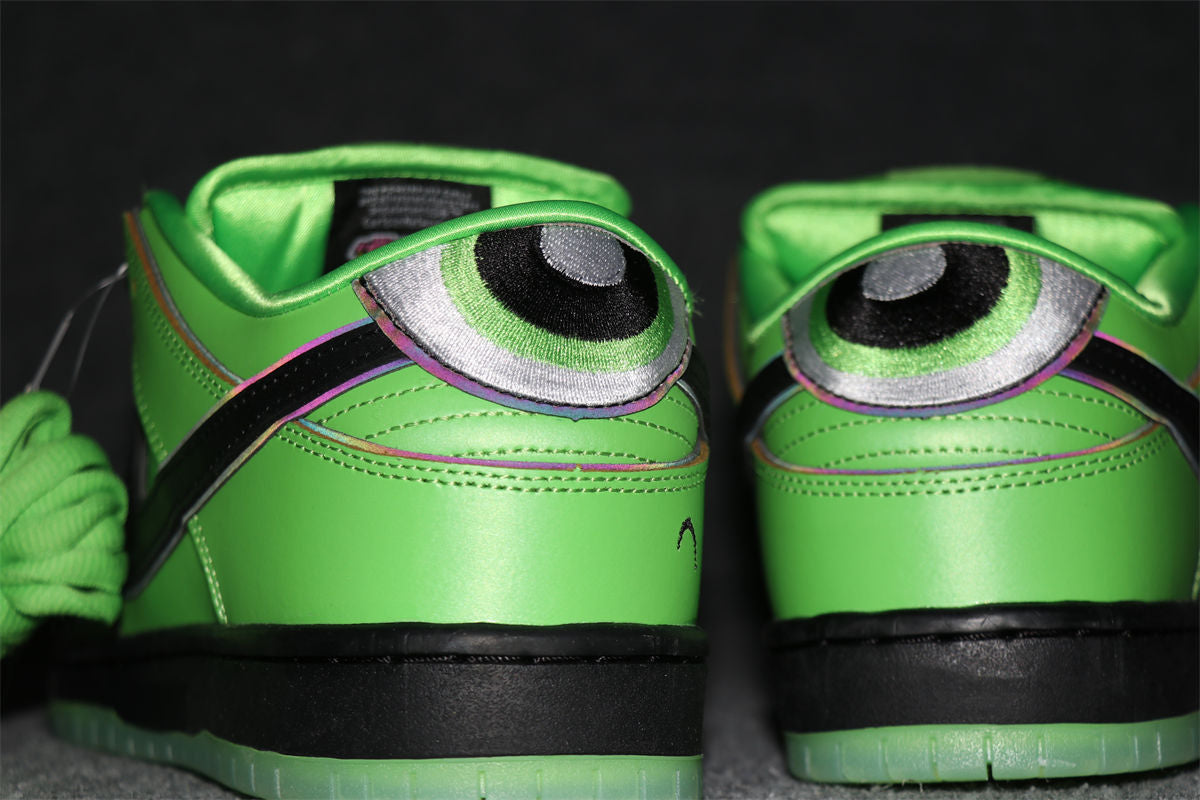 The Powerpuff Girls x Dunk Low Pro SB QS 'Buttercup'