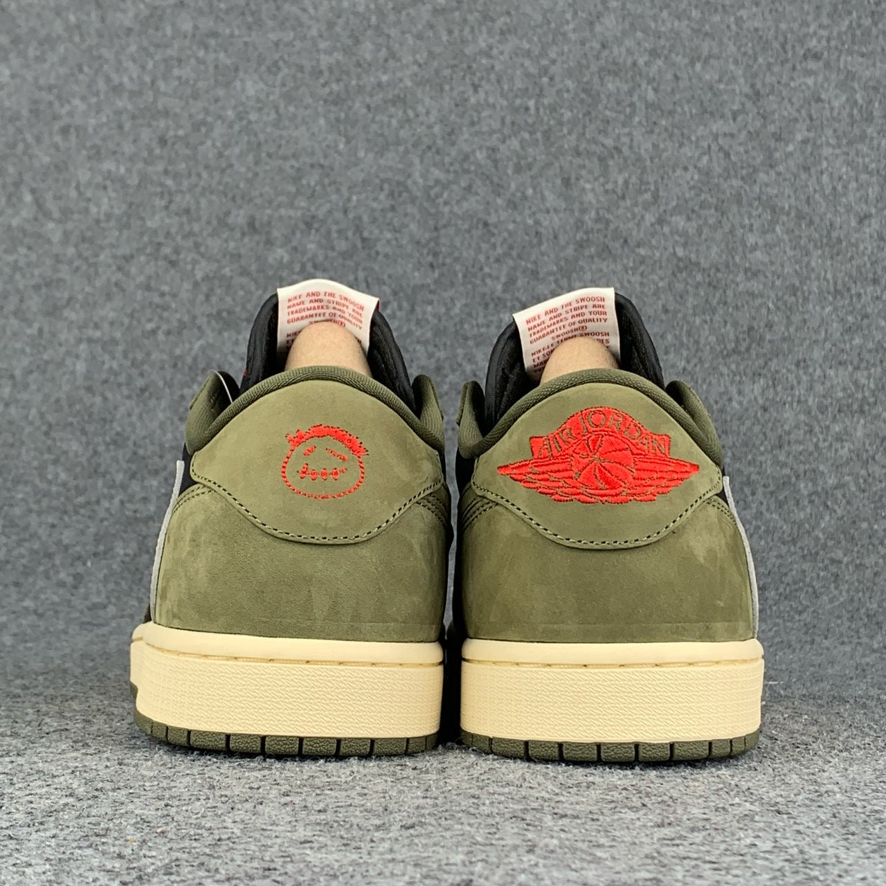 Travis Scott x Air Jordan 1 Low OG SP 'Noir Olive'