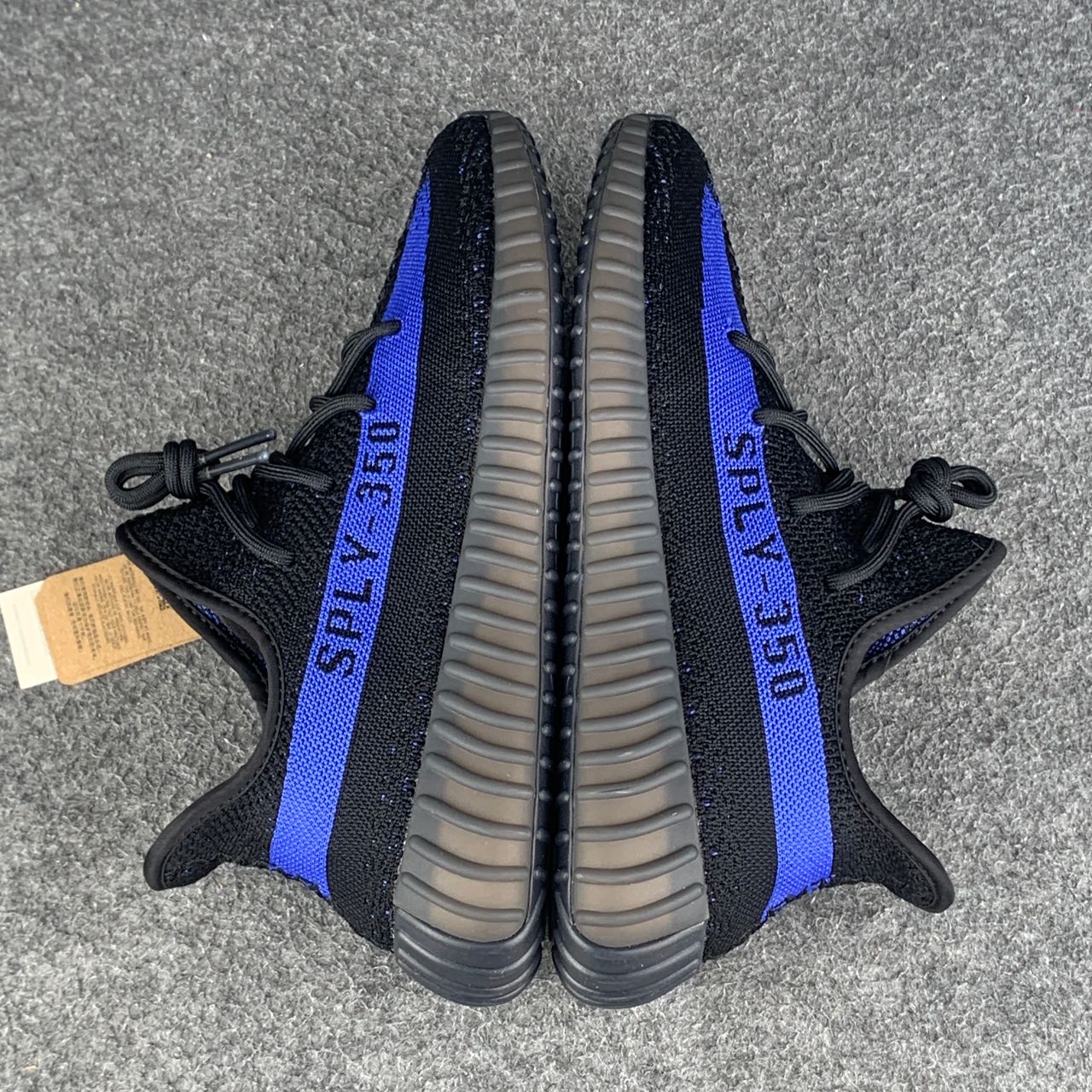 Yeezy Boost 350 V2 'Dazzling Blue'