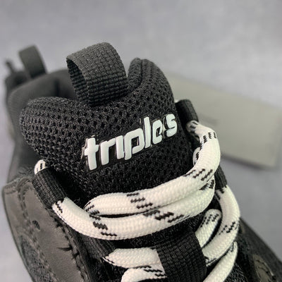 Triple S Sneaker 'Clear Sole - Black'