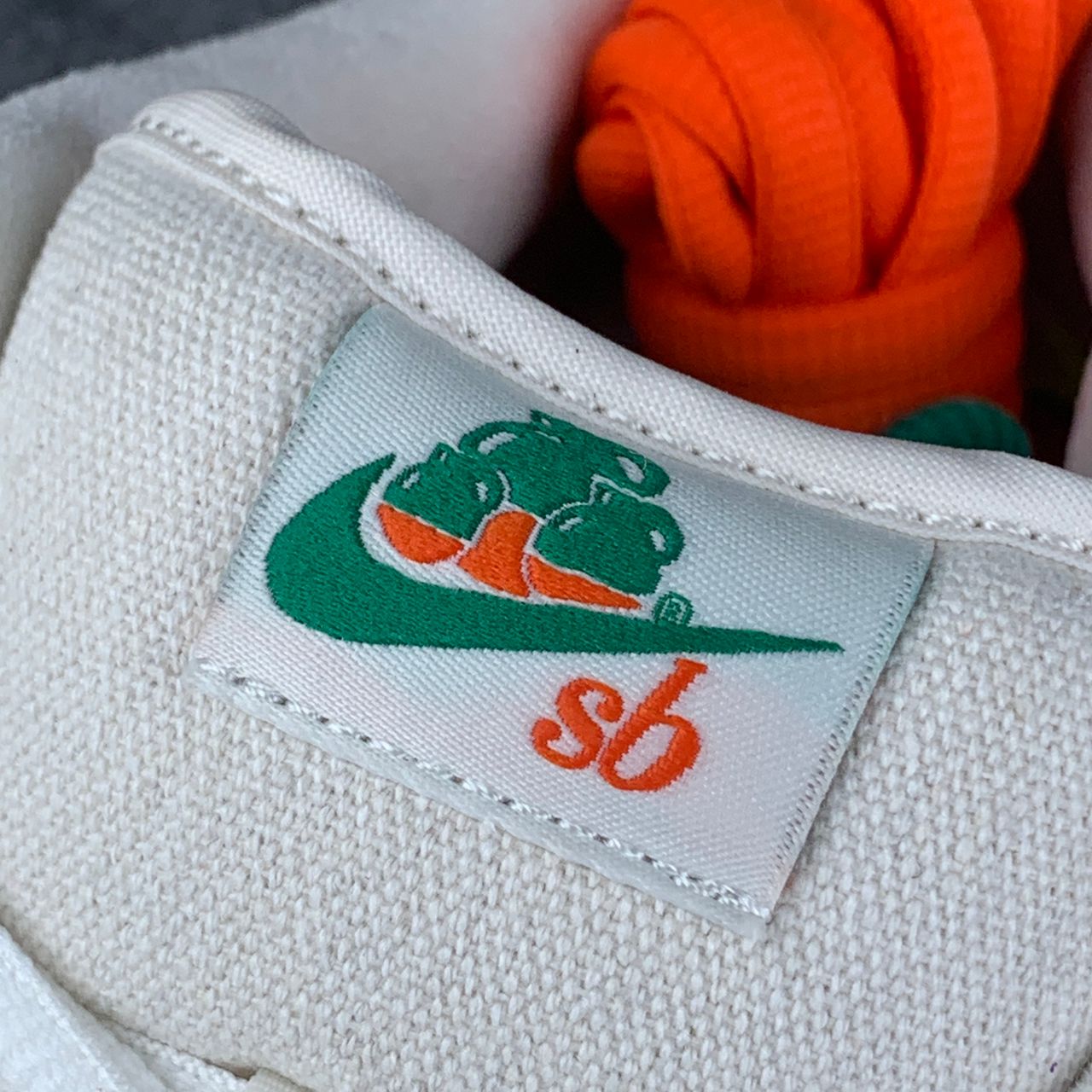 Jarritos x Dunk Low SB