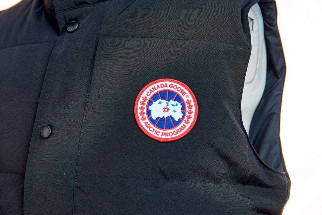 Canada Goose Black FREESTYLE CREW VEST