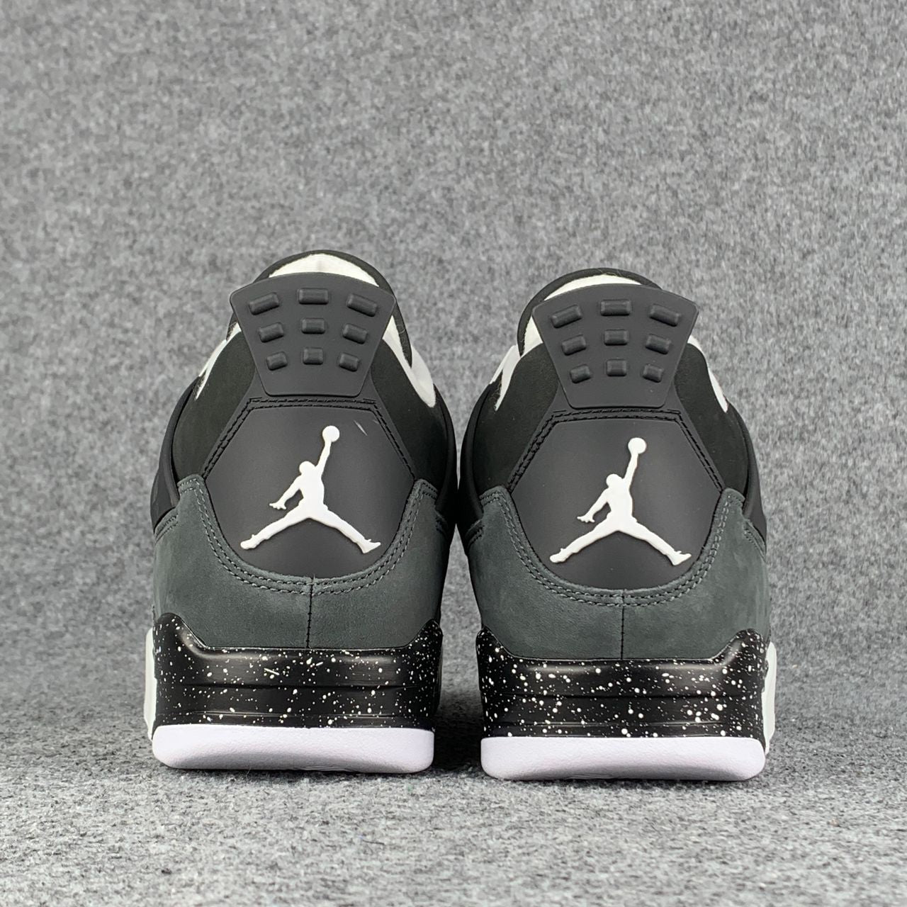 Air Jordan 4 Retro 'Fear'