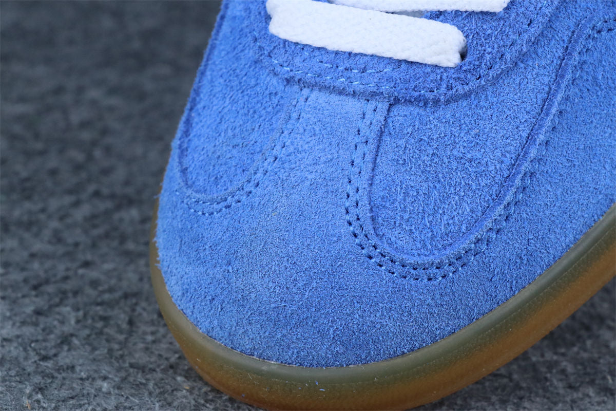 Wmns Gazelle Indoor 'Blue Fusion Gum'