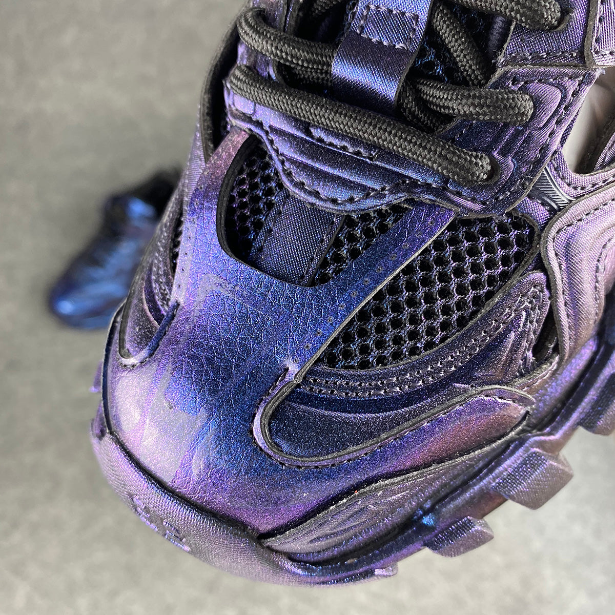 Track.2 Trainer 'Iridescent Purple'