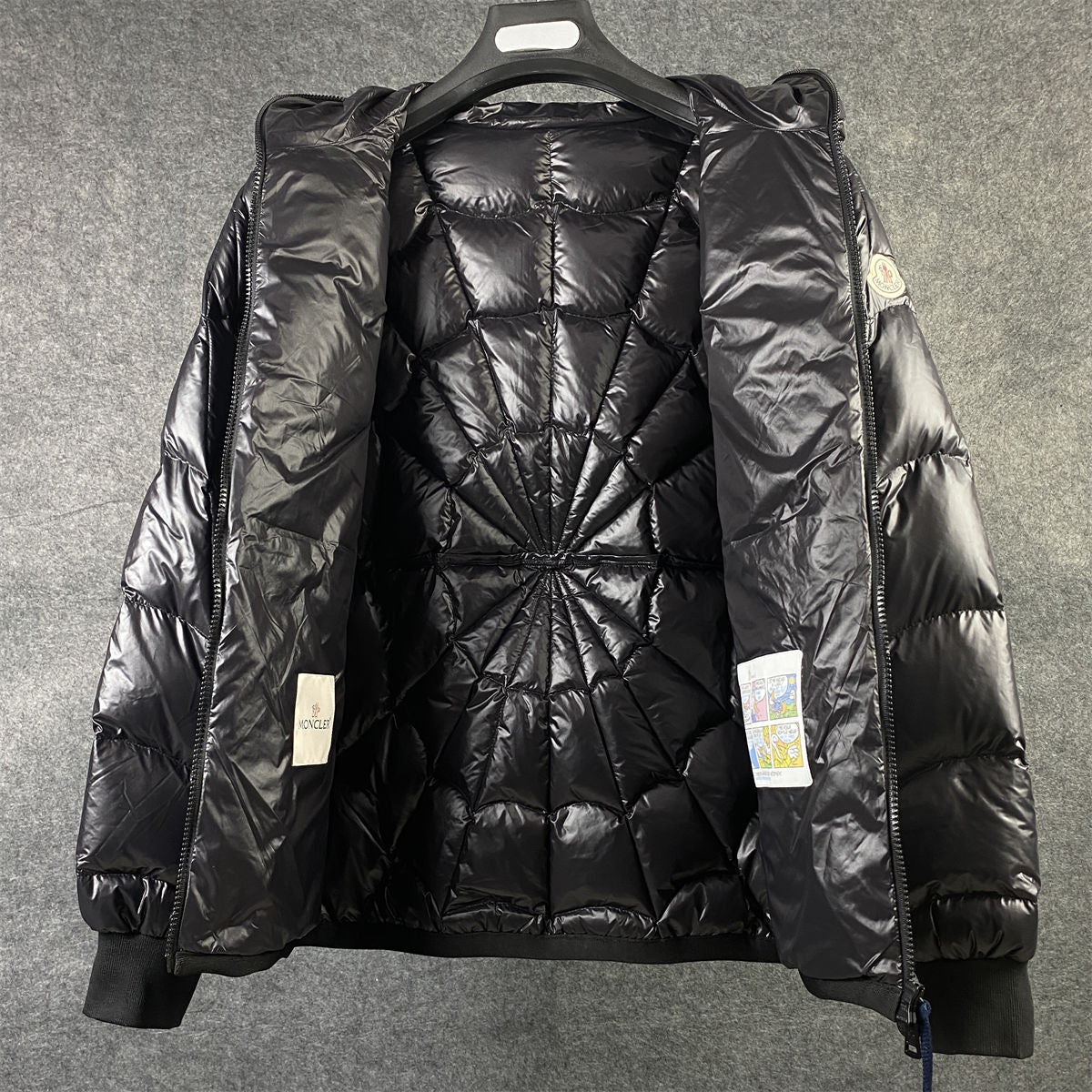 Moncler SPIDERMAN VIOLIER DOWN JACKET