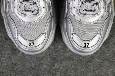 Triple S Sneaker 'Silver Metallic'