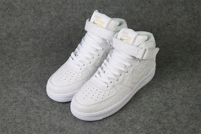 Louis Vuitton x Air Force 1 Midden 'Triple White' 