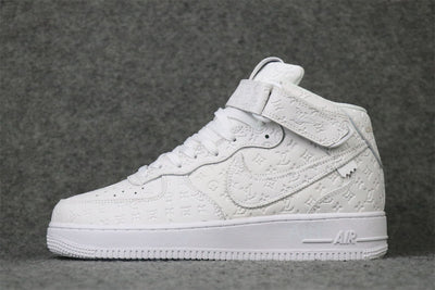 Louis Vuitton x Air Force 1 Midden 'Triple White' 