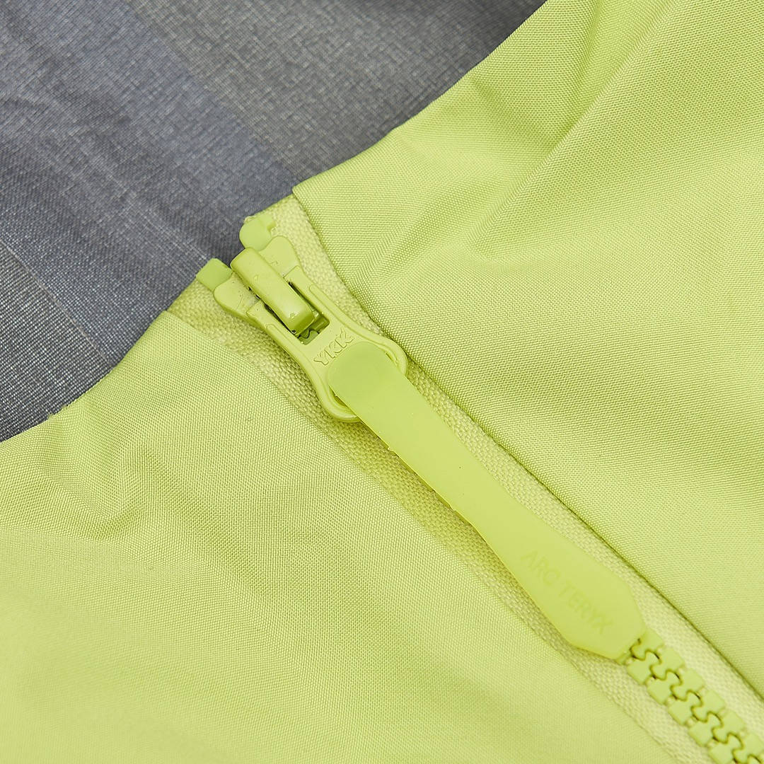 Arc'teryx Men's Alpha SV6 ' Fluorescent Green'