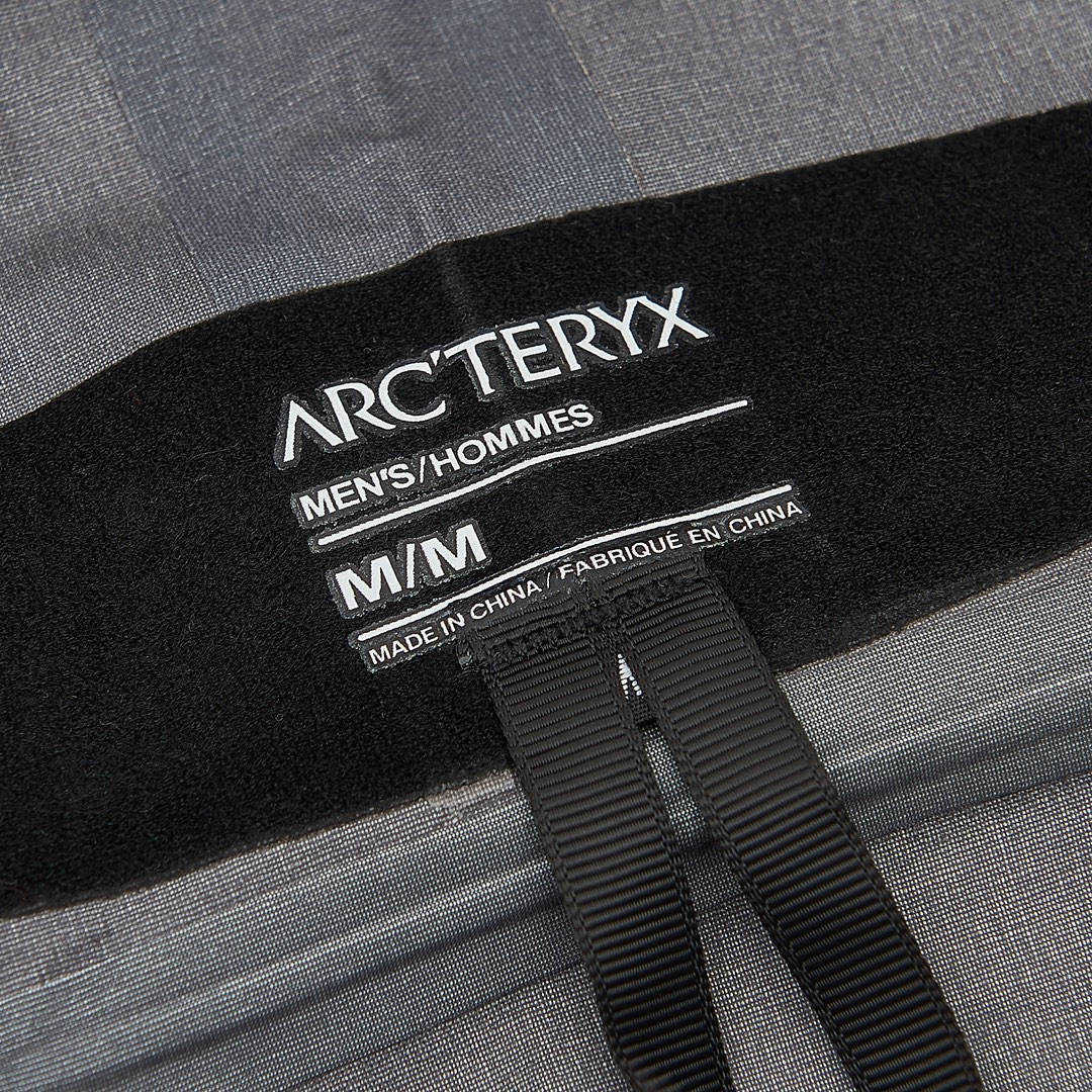 Arc'teryx Men's Alpha SV6 'White'