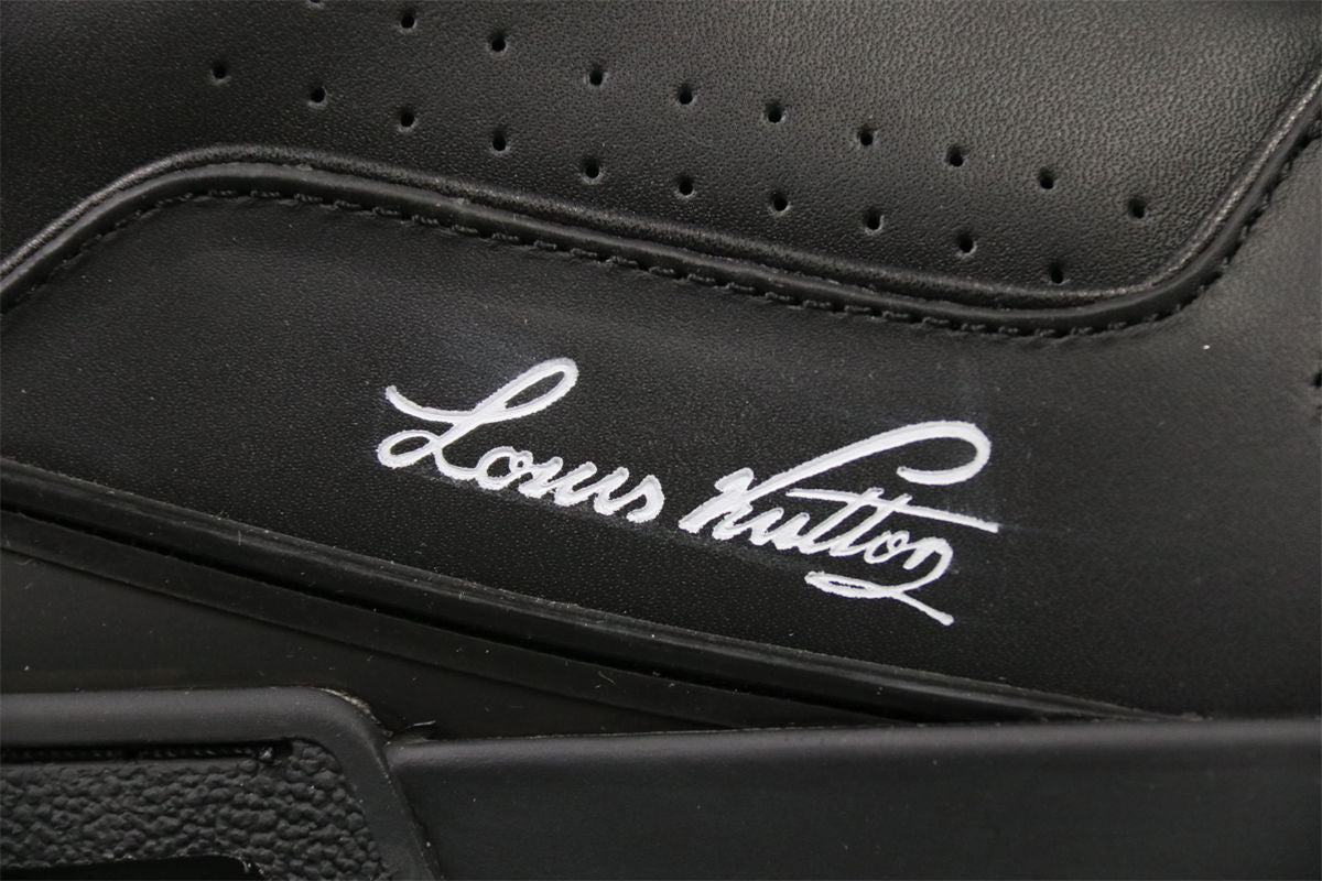 LVT Trainer 'Black Wool'