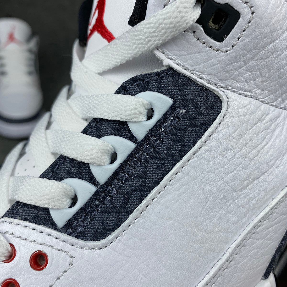 Air Jordan 3 Retro Denim SE 'Fire Red'