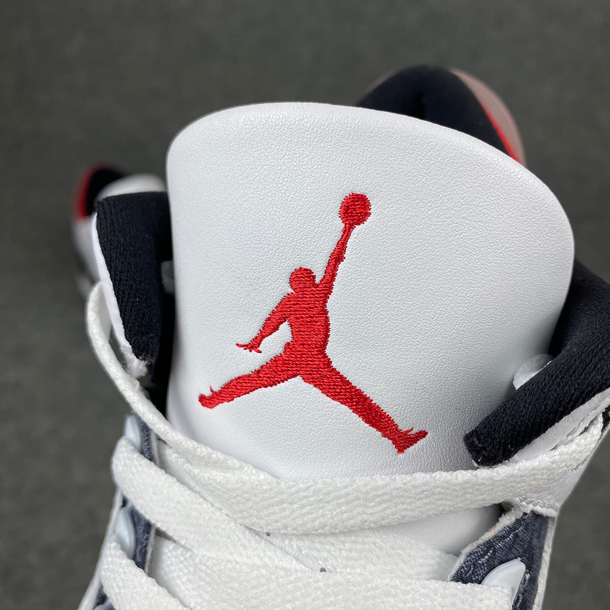 Air Jordan 3 Retro Denim SE 'Fire Red'