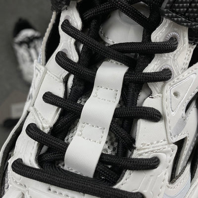 Track.2 Trainer 'Black White'