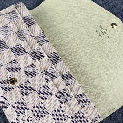 Sarah Damier Azur Wallet