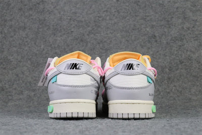 Off-White x Dunk Low « Lot 09 sur 50 »