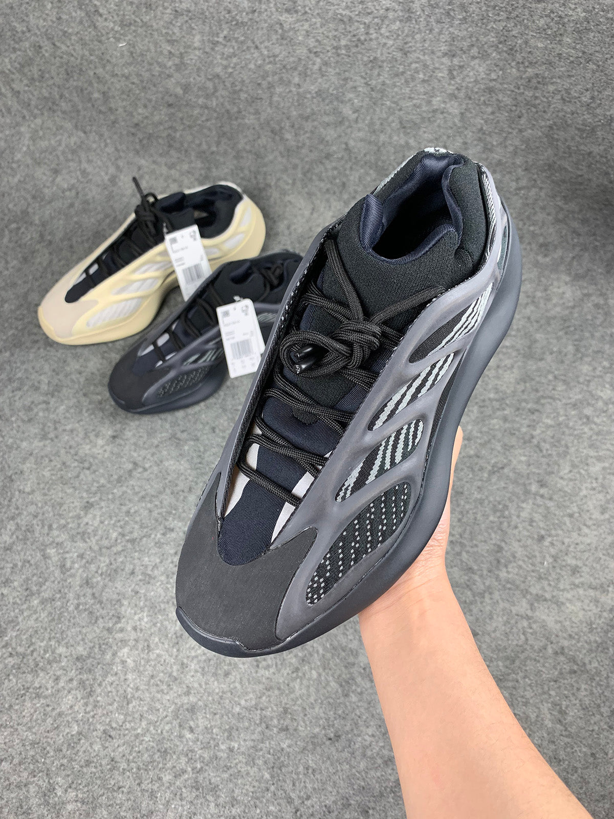 Yeezy 700 V3 'Alvah'