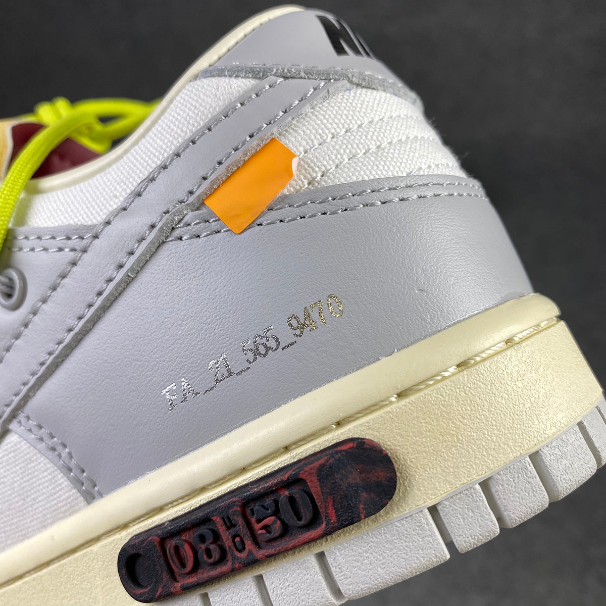 Off-White x Dunk Low « Lot 08 sur 50 »