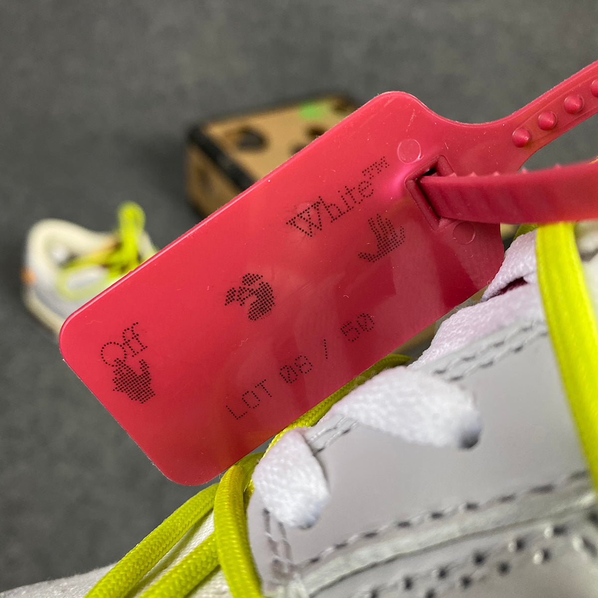 Off-White x Dunk Low « Lot 08 sur 50 »