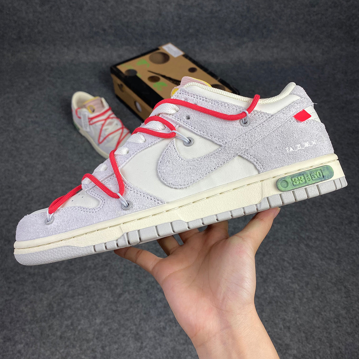 Gebroken wit x Dunk Low 'Lot 33 van 50'