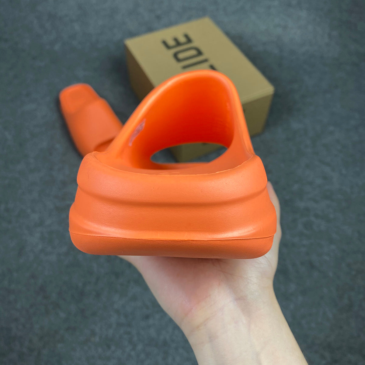 Yeezy Slides 'Enflame Orange'