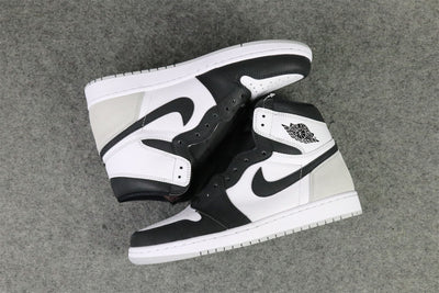 Air Jordan 1 Retro High OG 'Stage Haze'