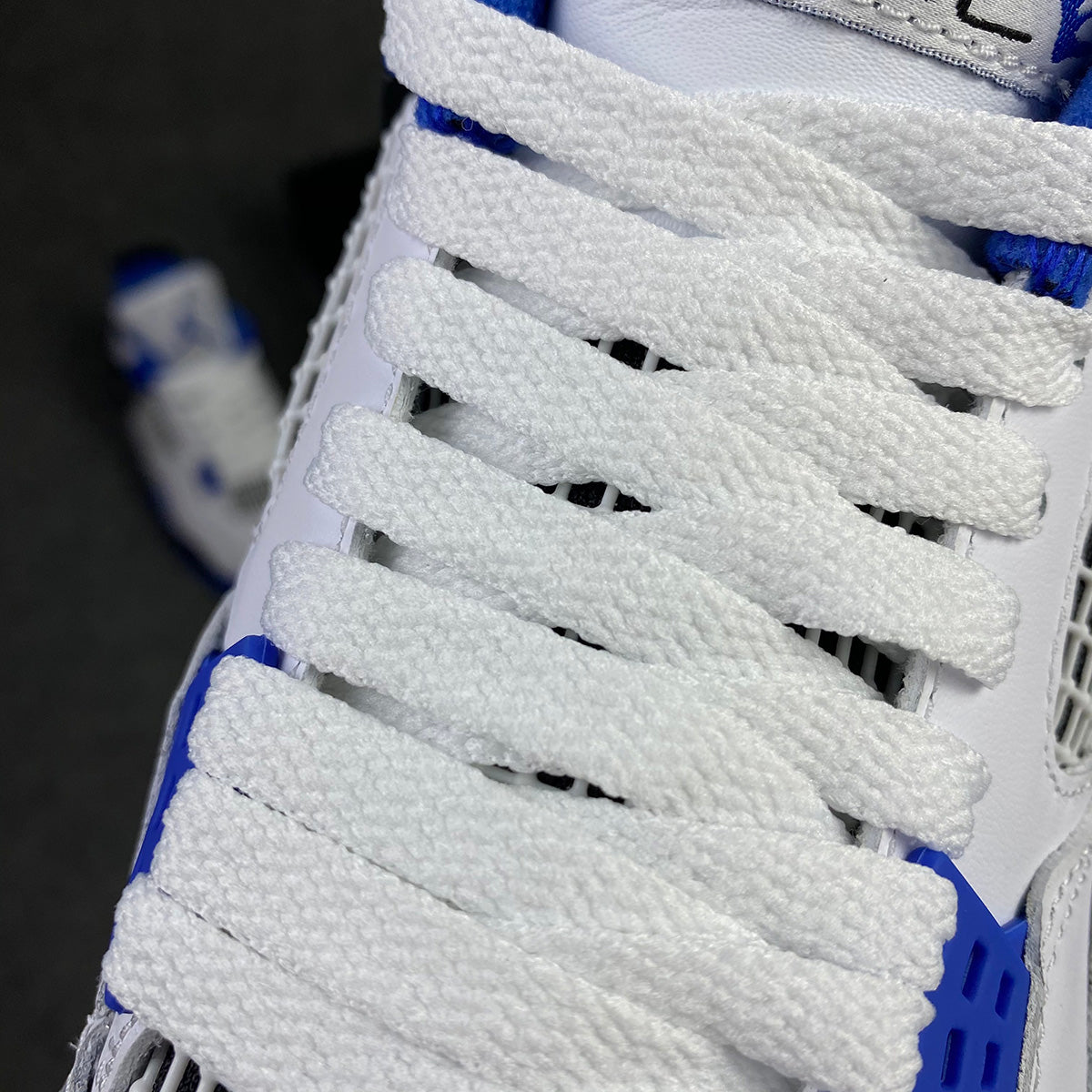 Air Jordan 4 Retro "Motorsport"