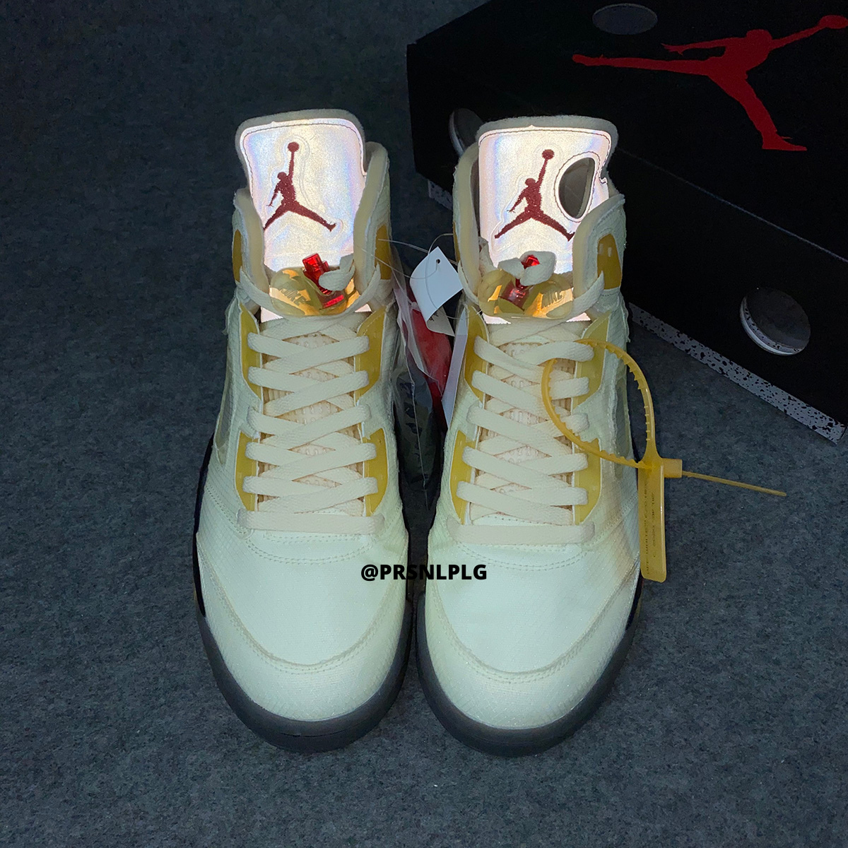 Gebroken wit x Air Jordan 5 SP 'Sail' 