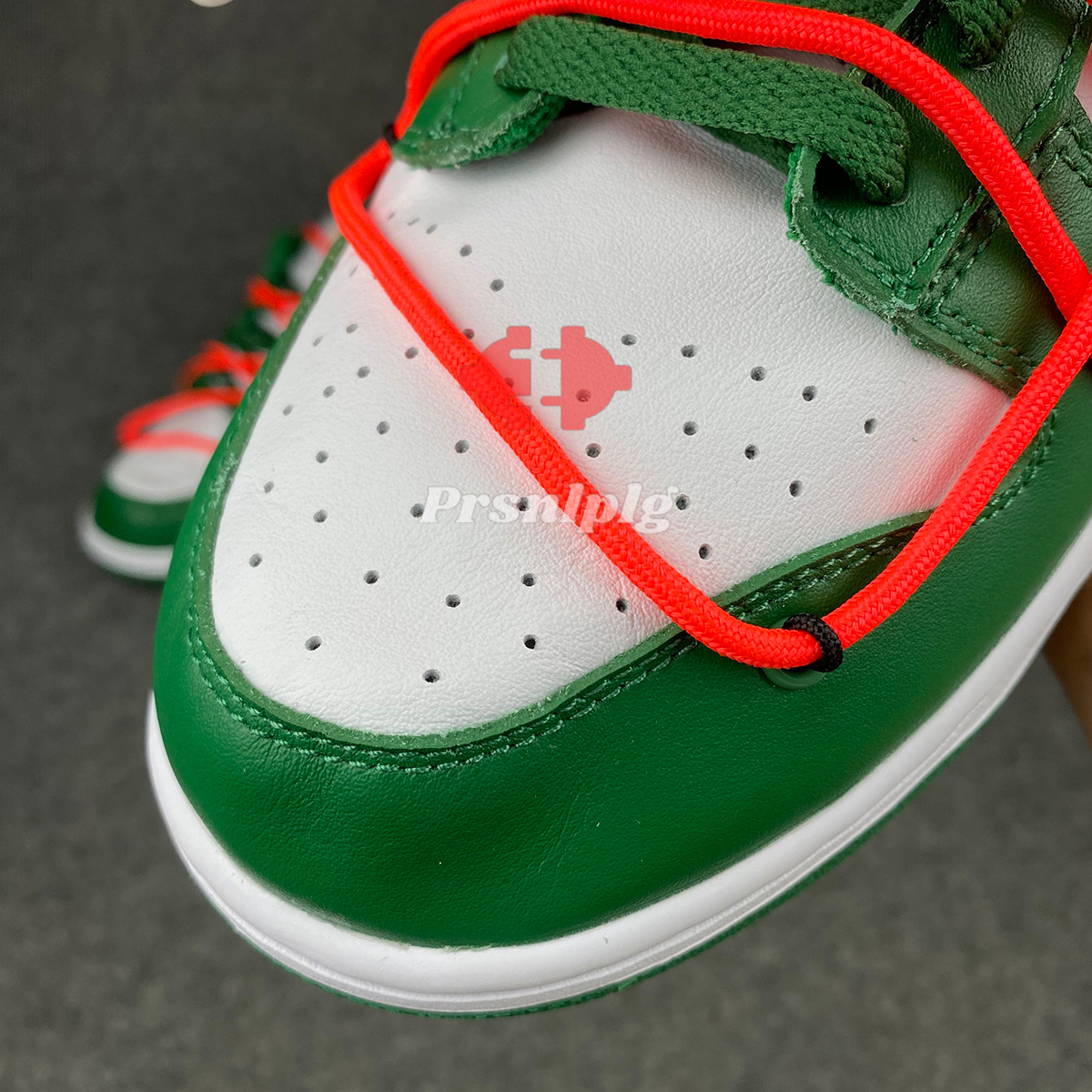 Gebroken Wit x Dunk Laag 'Pine Green'