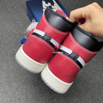 Trophy Room x Air Jordan 1 Hoge OG SP 'Chicago'