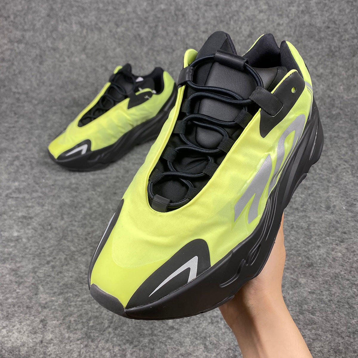 Yeezy Boost 700 MNVN 'Phosphore' 