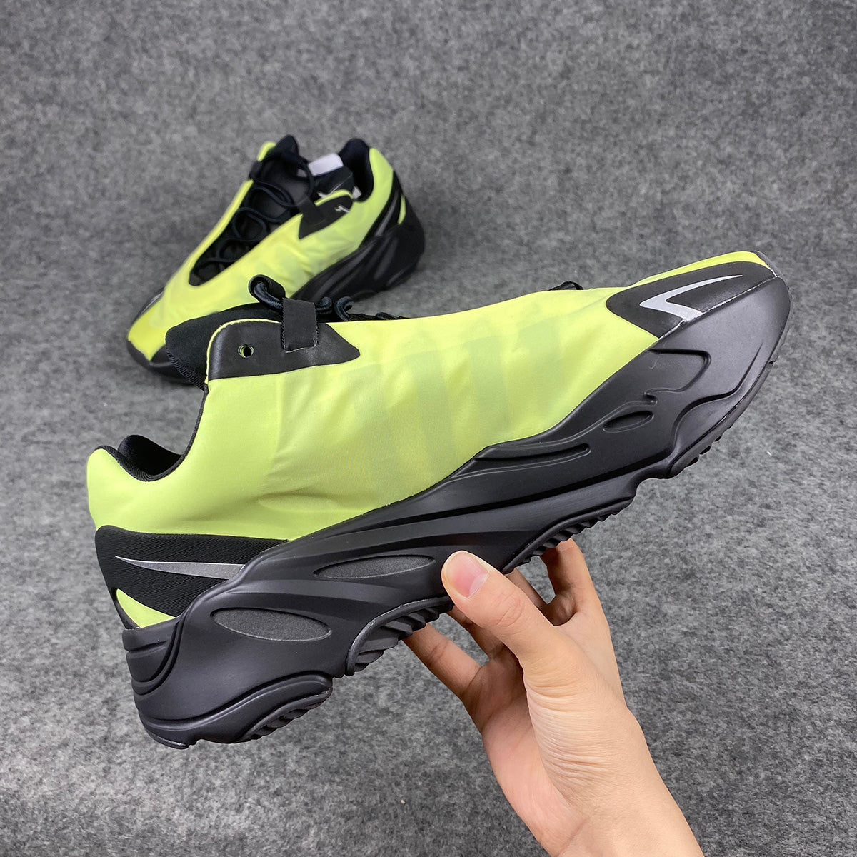 Yeezy Boost 700 MNVN 'Fosfor' 