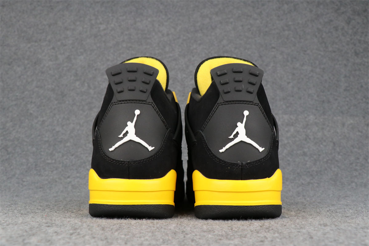 Air Jordan 4 Retro 'Thunder' 2023 