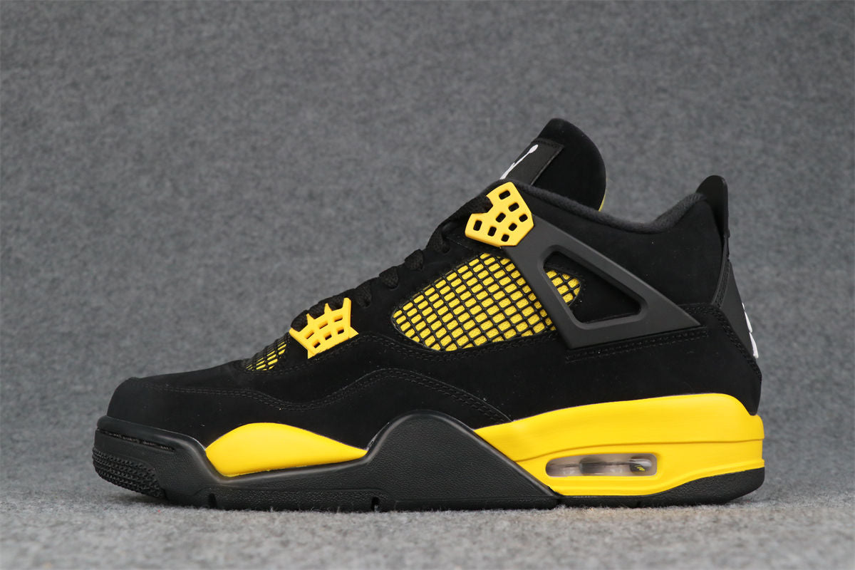 Air Jordan 4 Retro 'Thunder' 2023