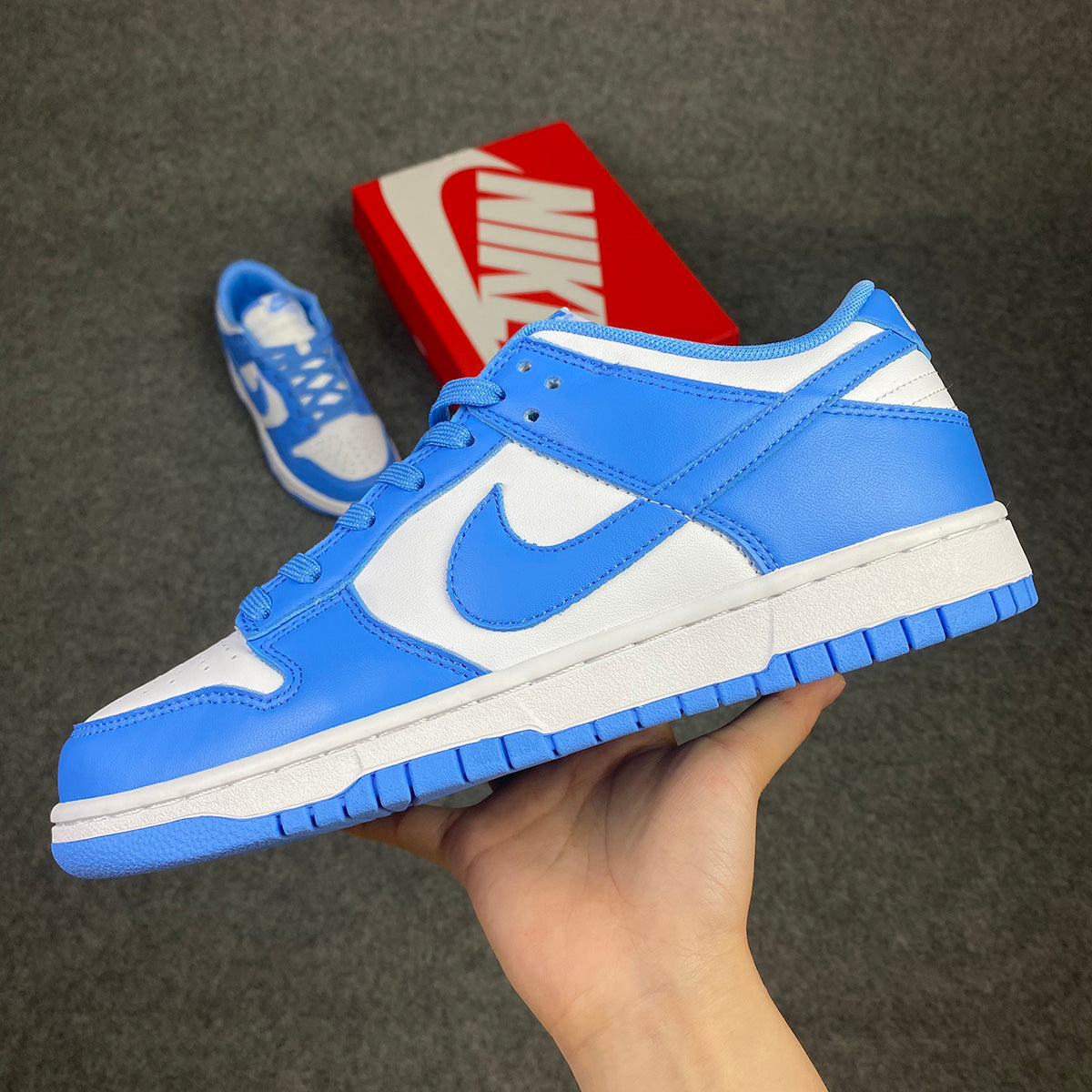 Dunk Low 'University Blue'