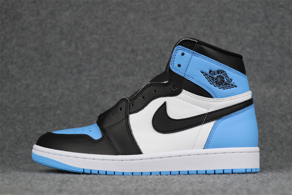 Air Jordan 1 Retro High UND 'UNC Toe'